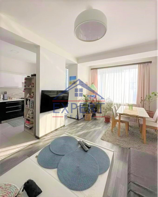 ԱՋԱՓՆՅԱԿ, ԼԵՆԻՆԳՐԱԴՅԱՆ ՓՈՂՈՑ, 3 ՍԵՆՅԱԿ