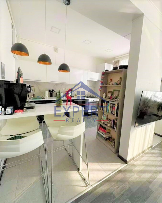 ԱՋԱՓՆՅԱԿ, ԼԵՆԻՆԳՐԱԴՅԱՆ ՓՈՂՈՑ, 3 ՍԵՆՅԱԿ