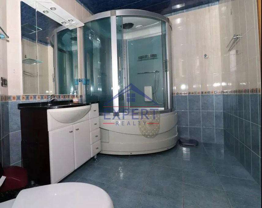 ԿԵՆՏՐՈՆ, ՀՅՈՒՍԻՍԱՅԻՆ ՊՈՂՈՏԱ,  4 ՍԵՆՅԱԿ