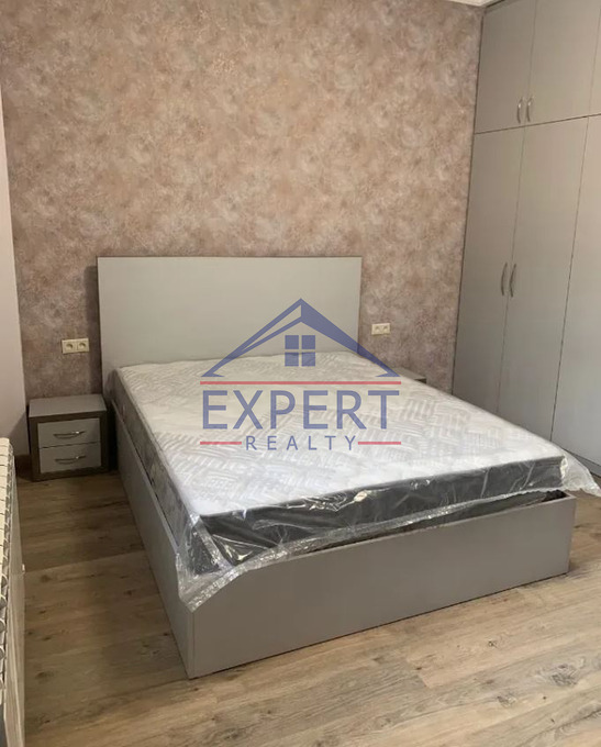 ԿԵՆՏՐՈՆ, ԱՆՏԱՌԱՅԻՆ ՓՈՂՈՑ, 2 ՍԵՆՅԱԿ