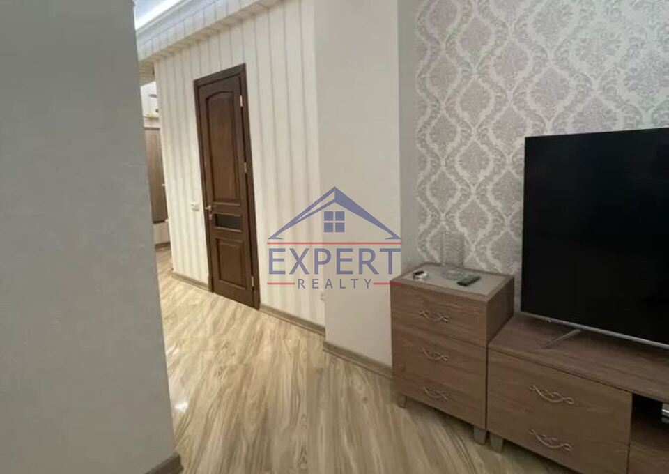 ԱՐԱԲԿԻՐ, ԿՈՄԻՏԱՍԻ ՊՈՂՈՏԱ, 3 ՍԵՆՅԱԿ