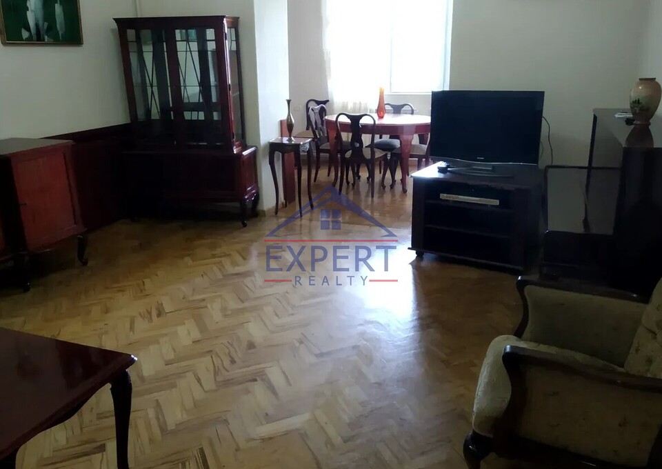 ԿԵՆՏՐՈՆ, ԲԱՂՐԱՄՅԱՆ ՊՈՂՈՏԱ, 3 ՍԵՆՅԱԿ