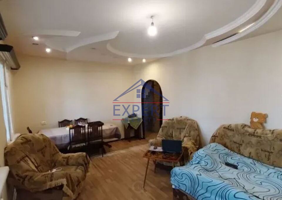 ՔԱՆԱՔԵՌ ԶԵՅԹՈՒՆ ՍԱՐԿԱՎԱԳԻ ՓՈՂՈՑ, 3 ՍԵՆՅԱԿ