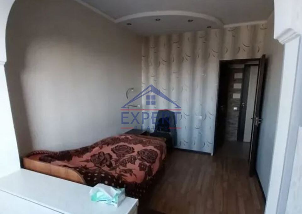 ՔԱՆԱՔԵՌ ԶԵՅԹՈՒՆ ՍԱՐԿԱՎԱԳԻ ՓՈՂՈՑ, 3 ՍԵՆՅԱԿ