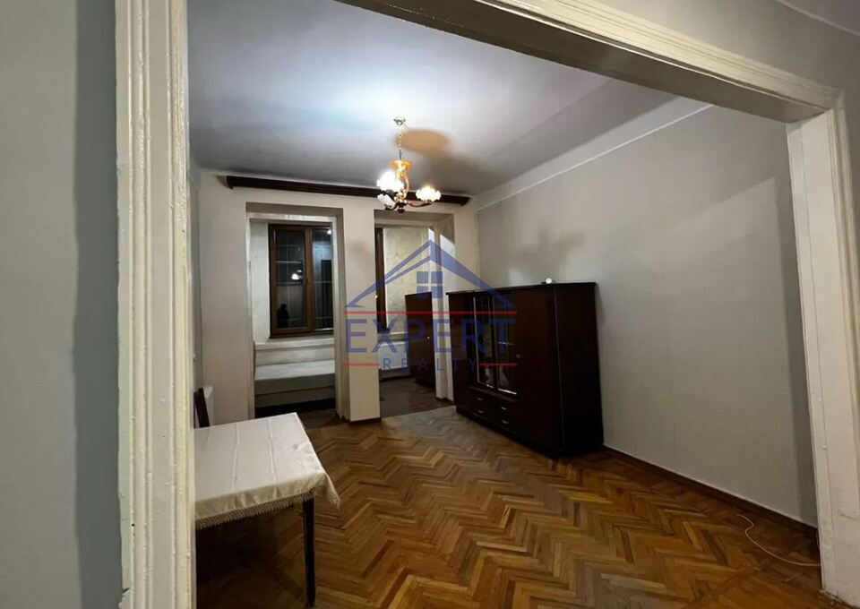 ԱՐԱԲԿԻՐ, ԱԶԱՏՈՒԹՅԱՆ ՊՈՂՈՏԱ, 2 ՍԵՆՅԱԿ