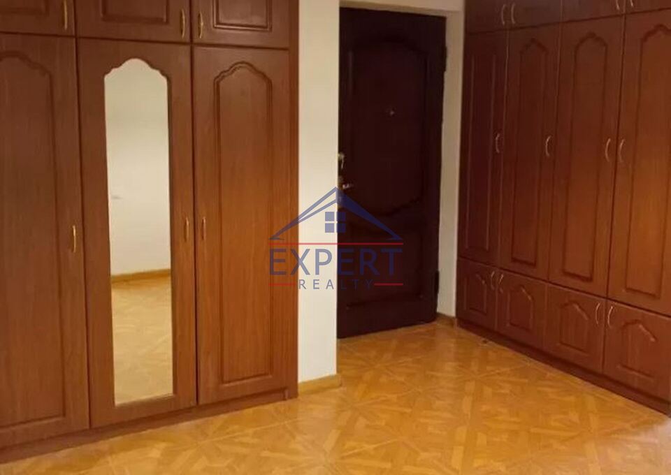 ԿԵՆՏՐՈՆ, ԹՈՒՄԱՆՅԱՆ ՓՈՂՈՑ, 3 ՍԵՆՅԱԿ