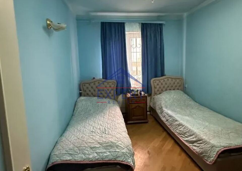 ԿԵՆՏՐՈՆ, ՖՐԻԿԻ ՓՈՂՈՑ, 3 ՍԵՆՅԱԿ