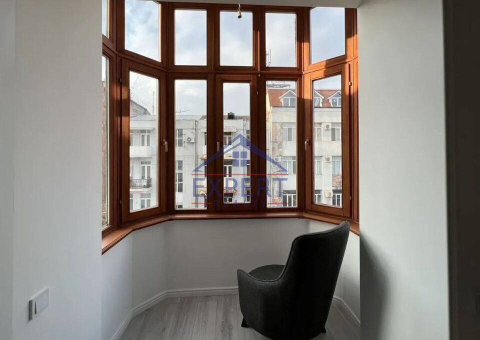 ԿԵՆՏՐՈՆ, ՀԱՆՐԱՊԵՏՈՒԹՅԱՆ ՓՈՂՈՑ, 2 ՍԵՆՅԱԿ