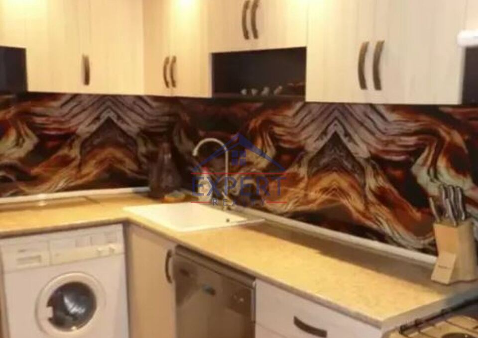 ԿԵՆՏՐՈՆ, ԿՈՂԲԱՑՈՒ ՓՈՂՈՑ, 4 ՍԵՆՅԱԿ