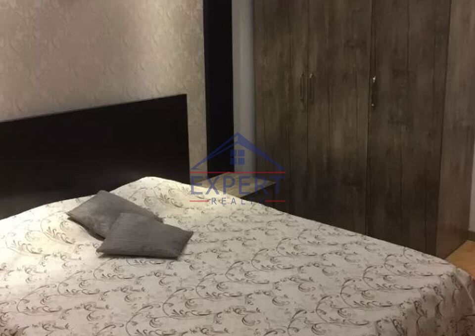 ԿԵՆՏՐՈՆ, ԿՈՂԲԱՑՈՒ ՓՈՂՈՑ, 4 ՍԵՆՅԱԿ