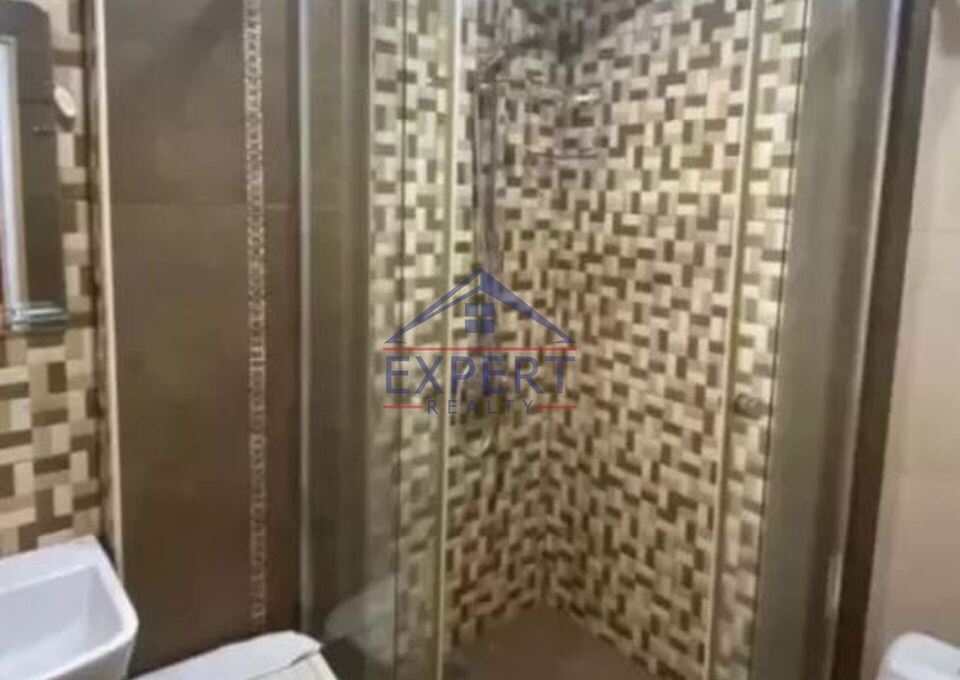 ԿԵՆՏՐՈՆ, ԿՈՂԲԱՑՈՒ ՓՈՂՈՑ, 4 ՍԵՆՅԱԿ