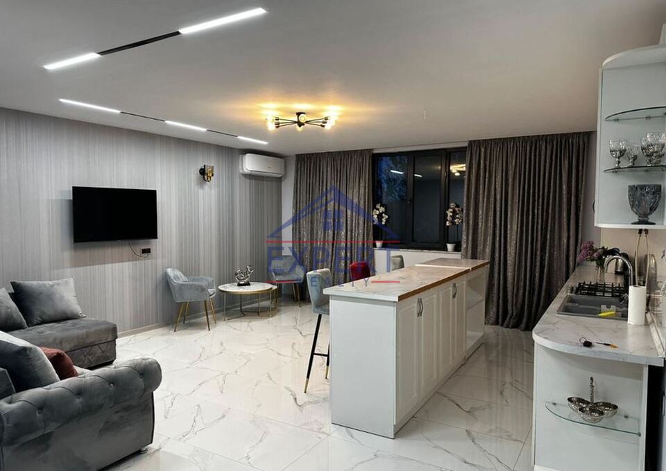 ԷՐԵԲՈՒՆԻ, ԷՐԵԲՈՒՆՈՒ ՓՈՂՈՑ, 3 ՍԵՆՅԱԿ