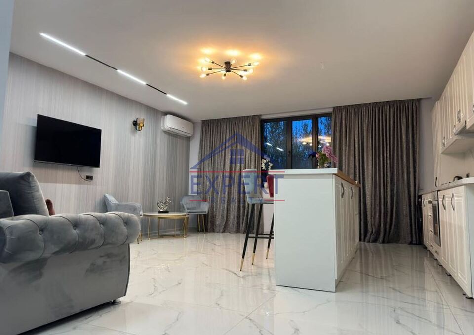 ԷՐԵԲՈՒՆԻ, ԷՐԵԲՈՒՆՈՒ ՓՈՂՈՑ, 3 ՍԵՆՅԱԿ