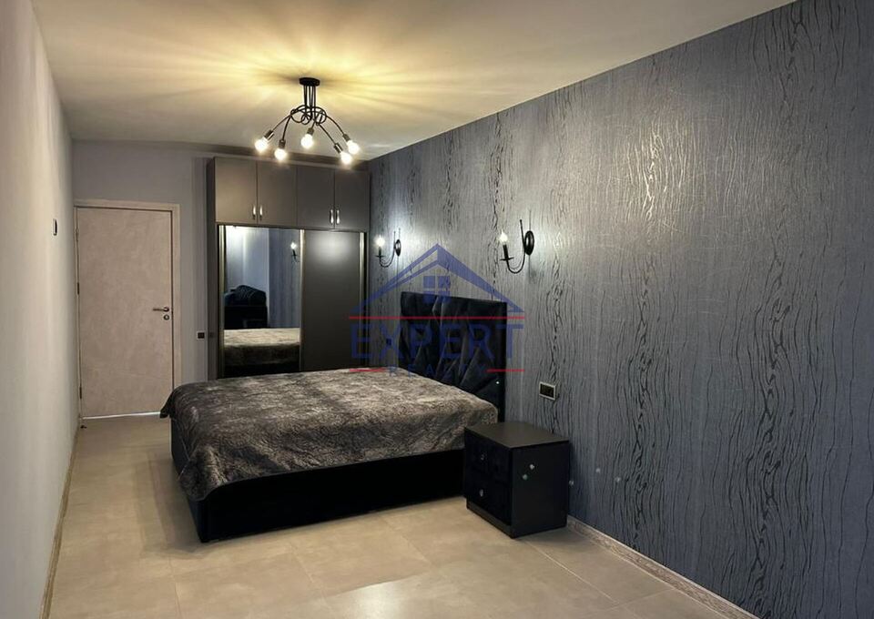 ԷՐԵԲՈՒՆԻ, ԷՐԵԲՈՒՆՈՒ ՓՈՂՈՑ, 3 ՍԵՆՅԱԿ