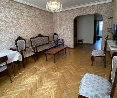 ԿԵՆՏՐՈՆ, ՓԱՐՊԵՑԻ ՓՈՂՈՑ, 3 ՍԵՆՅԱԿ
