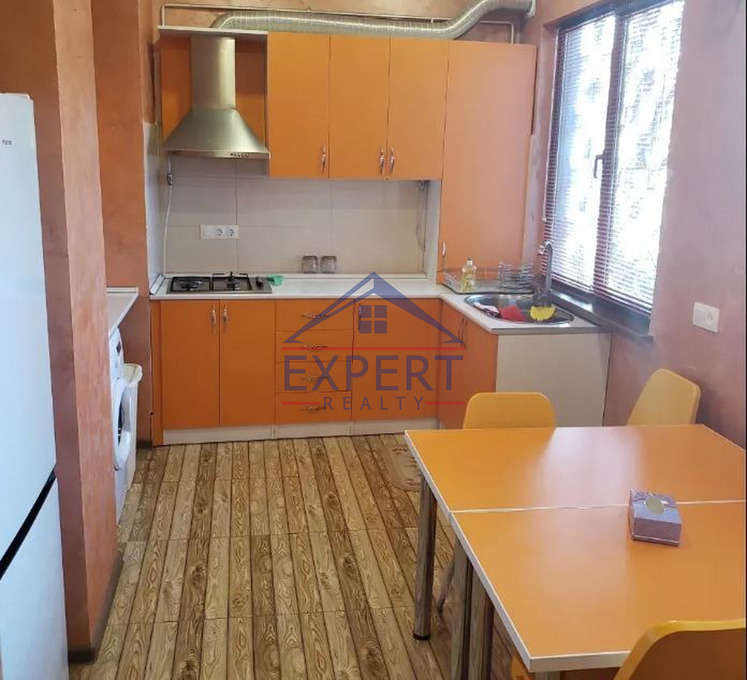 ԿԵՆՏՐՈՆ,ՀԱՆՐԱՊԵՏՈՒԹՅԱՆ ՓՈՂՈՑ 3 ՍԵՆՅԱ3