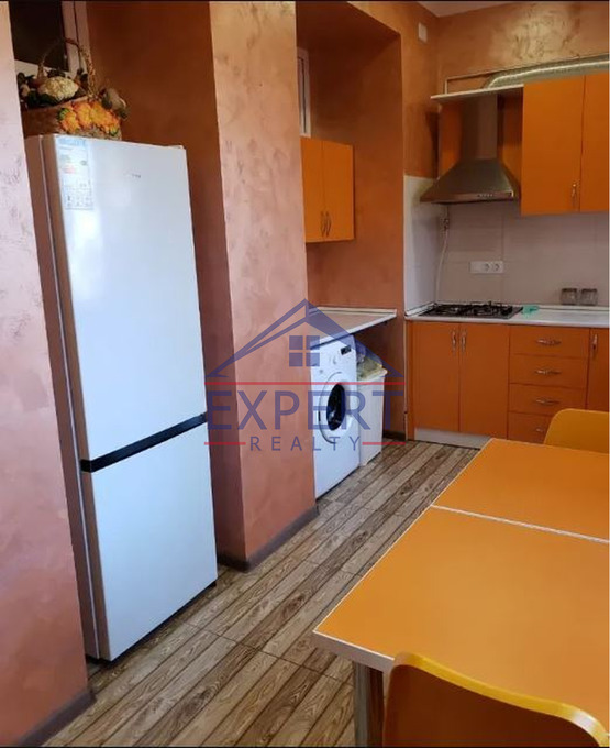 ԿԵՆՏՐՈՆ,ՀԱՆՐԱՊԵՏՈՒԹՅԱՆ ՓՈՂՈՑ 3 ՍԵՆՅԱ3