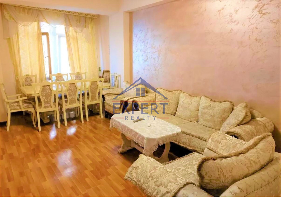 ԱՐԱԲԿԻՐ, ԱԴՈՆՑԻ ՓՈՂՈՑ, 3 ՍԵՆՅԱԿ