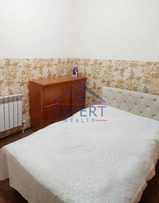 ԱՋԱՓՆՅԱԿ, ԼԵՆԻՆԳԱԴՅԱՆ ՓՈՂՈՑ, 3 ՍԵՆՅԱԿ