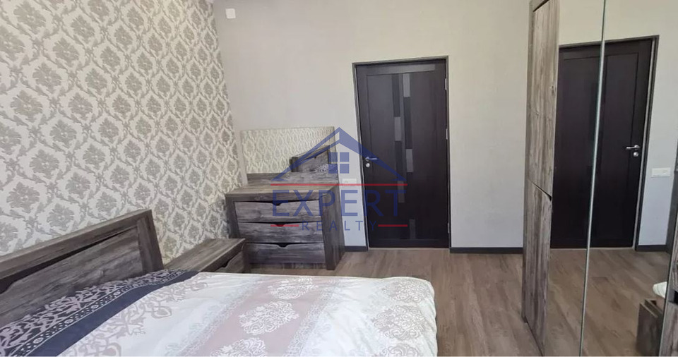 ԱՐԱԲԿԻՐ,ՆԱԻՐԻ ԶԱՐՅԱՆ ՓՈՂՈՑ  3  ՍԵՆՅԱԿ