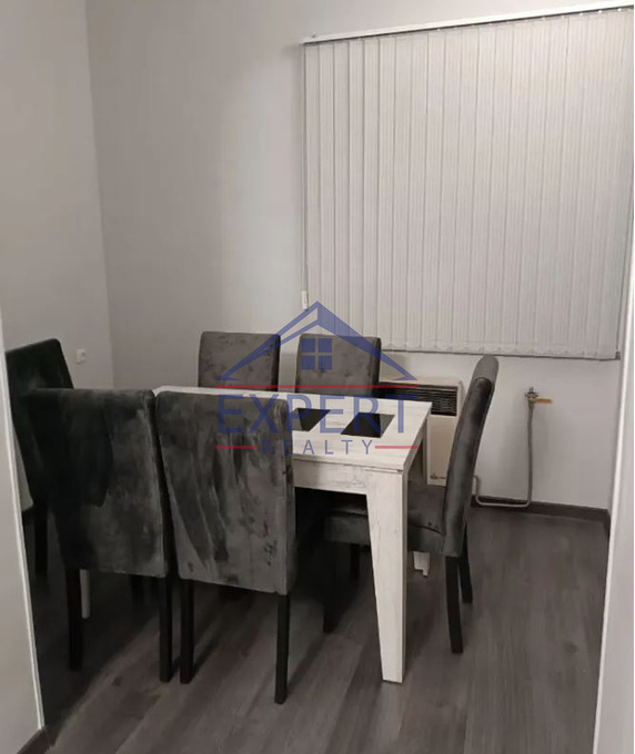 ԿԵՆՏՐՈՆ, ԱՐՇԱԿՈՒՆՅԱՑ ՊՈՂՈՏԱ, 4 ՍԵՆՅԱԿ