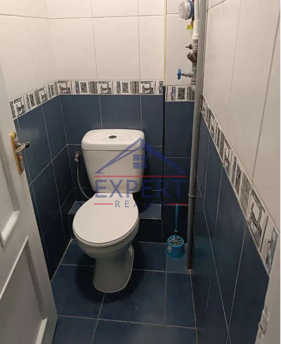 ԿԵՆՏՐՈՆ, ԱՐՇԱԿՈՒՆՅԱՑ ՊՈՂՈՏԱ, 4 ՍԵՆՅԱԿ