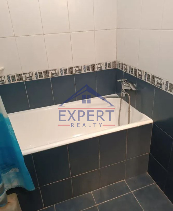 ԿԵՆՏՐՈՆ, ԱՐՇԱԿՈՒՆՅԱՑ ՊՈՂՈՏԱ, 4 ՍԵՆՅԱԿ