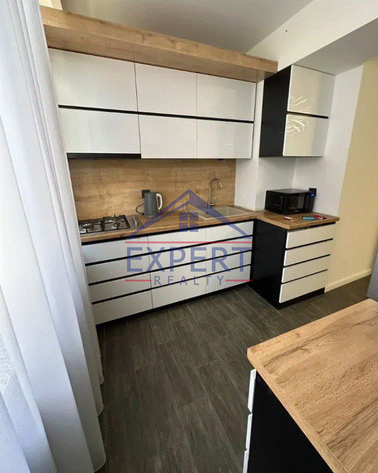 ԿԵՆՏՐՈՆ, ԶԱՔՅԱՆ ՓՈՂՈՑ, 3 ՍԵՆՅԱԿ