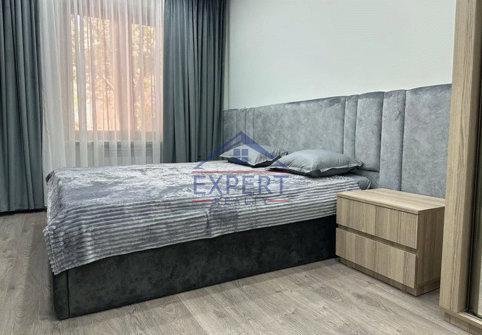 ԿԵՆՏՐՈՆ, ԶԱՔՅԱՆ ՓՈՂՈՑ, 3 ՍԵՆՅԱԿ