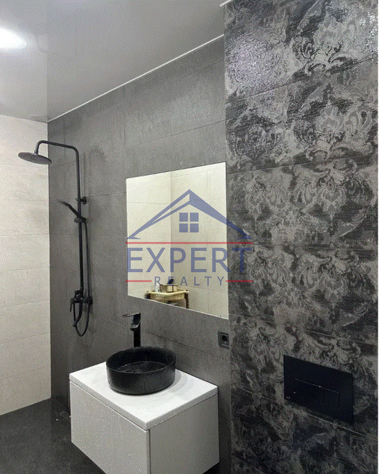 ԿԵՆՏՐՈՆ, ԶԱՔՅԱՆ ՓՈՂՈՑ, 3 ՍԵՆՅԱԿ