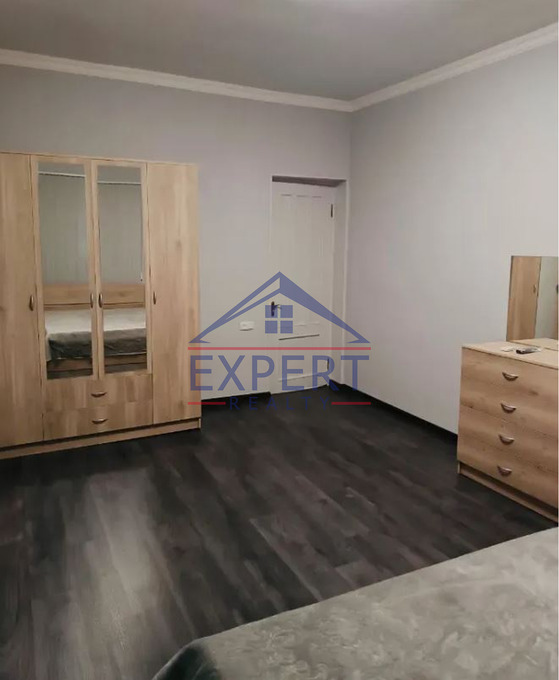 ԿԵՆՏՐՈՆ, ԱՐՇԱԿՈՒՆՅԱՑ ՊՈՂՈՏԱ, 4 ՍԵՆՅԱԿ