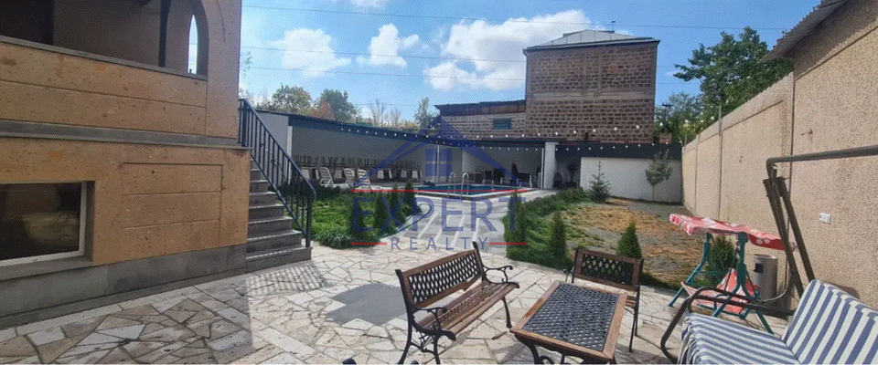 ՁՈՐԱՂԲՅՈՒՐ 5  ՍԵՆՅԱԿ