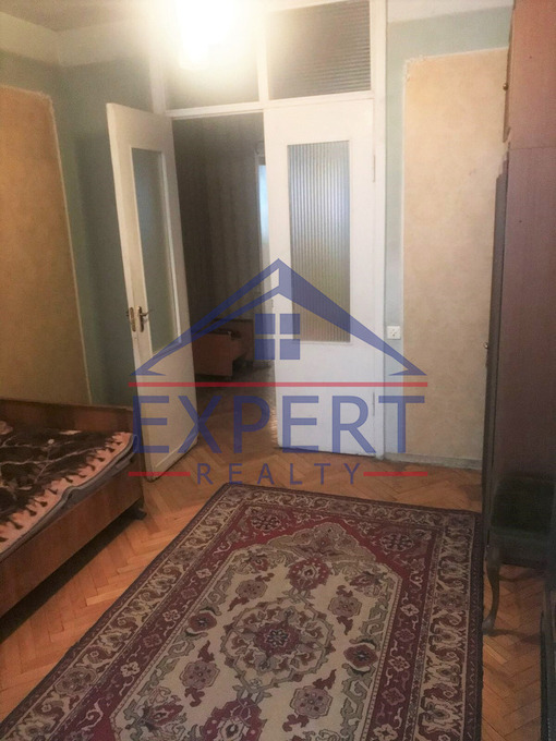 ՔԱՆԱՔԵՌ ԶԵՅԹՈՒՆ, ՈՒԼՆԵՑԻ ՓՈՂՈՑ, 3 ՍԵՆՅԱԿ