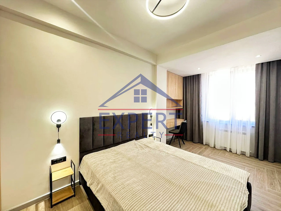 ԱՐԱԲԿԻՐ, ԱԴՈՆՑԻ ՓՈՂՈՑ, 4 ՍԵՆՅԱԿ