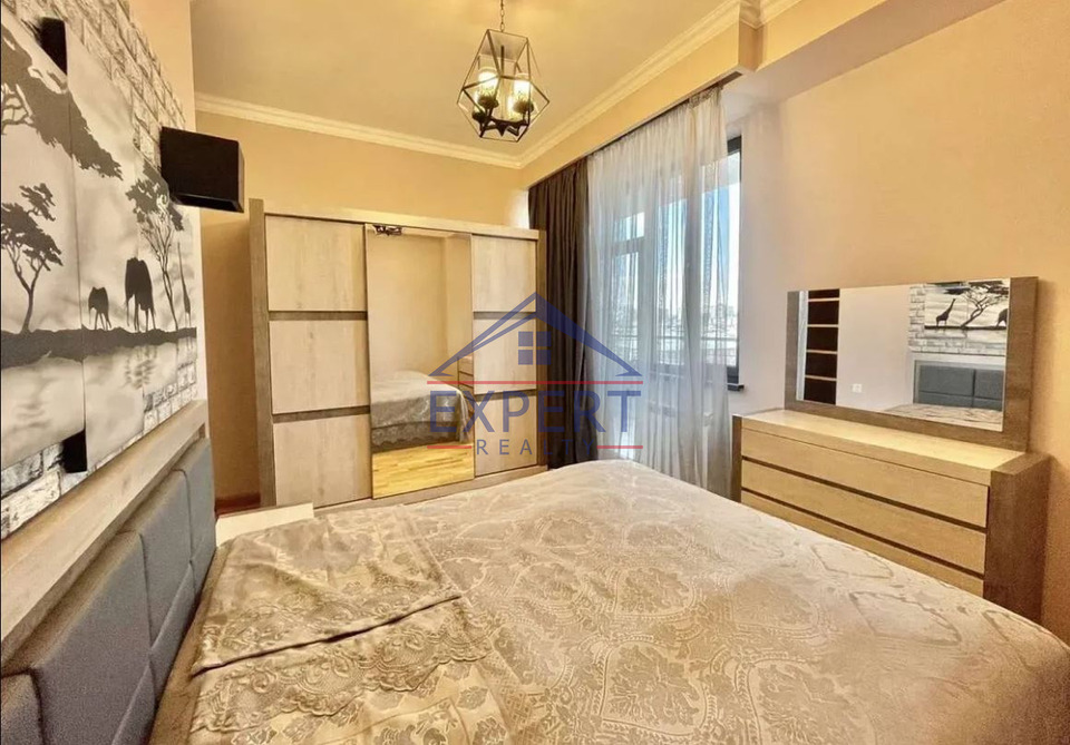 ՔԱՆԱՔԵՌ ԶԵՅԹՈՒՆ, ԴԱՎԻԹ ԱՆՀԱՂԹ ՓՈՂՈՑ, 4 ՍԵՆՅԱԿ