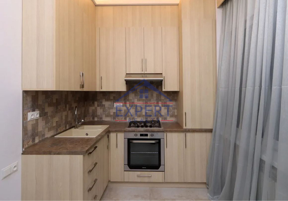 ԱՐԱԲԿԻՐ, ԿԻԵՎՅԱՆ ՓՈՂՈՑ, 2 ՍԵՆՅԱԿ