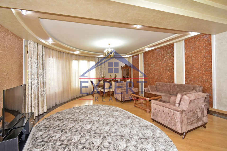 ԿԵՆՏՐՈՆ, ԱՐԱՄԻ ՓՈՂՈՑ, 4 ՍԵՆՅԱԿ