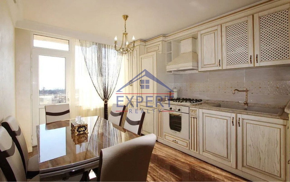 ՔԱՆԱՔԵՈ ԶԵՅԹՈՒՆ, ԱՐՄԵՆ ՏԻԳՐԱՆՅԱՆ ՓՈՂՈՑ, 3 ՍԵՆՅԱԿ