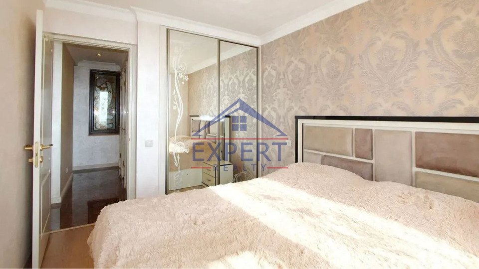 ՔԱՆԱՔԵՈ ԶԵՅԹՈՒՆ, ԱՐՄԵՆ ՏԻԳՐԱՆՅԱՆ ՓՈՂՈՑ, 3 ՍԵՆՅԱԿ