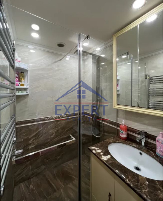 ՔԱՆԱՔԵՈ ԶԵՅԹՈՒՆ, ԱՐՄԵՆ ՏԻԳՐԱՆՅԱՆ ՓՈՂՈՑ, 3 ՍԵՆՅԱԿ