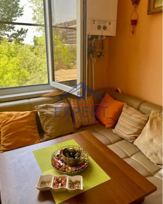 ԱՎԱՆ, ԽՈՒԴՅԱԿՈՎԻ ՓՈՂՈՑ, 2 ՍԵՆՅԱԿ