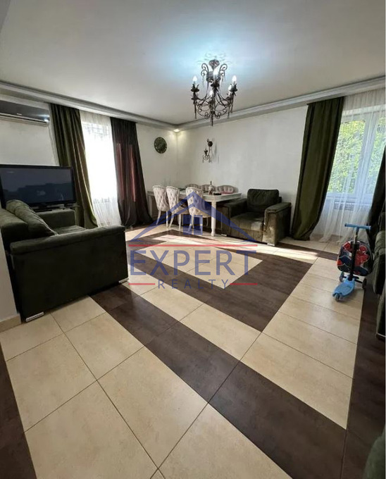 ԶԵՅԹՈՒՆ, ՏԻԳՐԱՆՅԱՆ ՓՈՂՈՑ, 3 ՍԵՆՅԱԿ