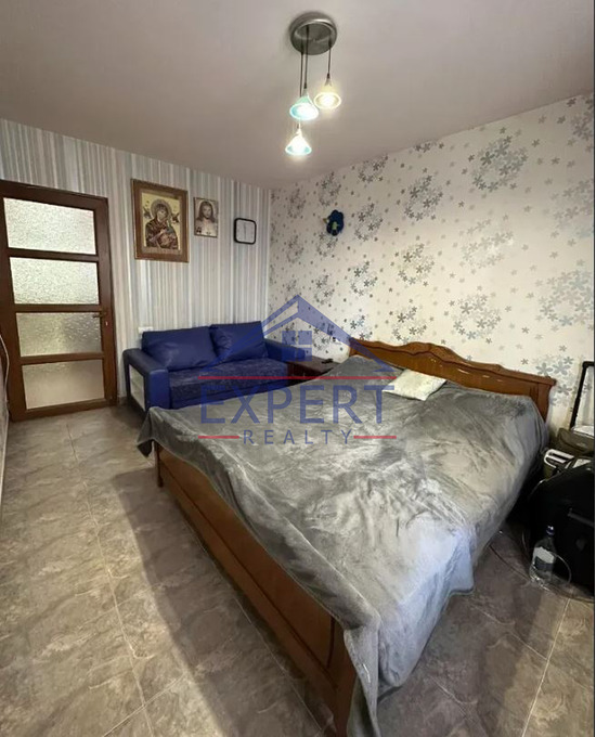 ԶԵՅԹՈՒՆ, ՏԻԳՐԱՆՅԱՆ ՓՈՂՈՑ, 3 ՍԵՆՅԱԿ