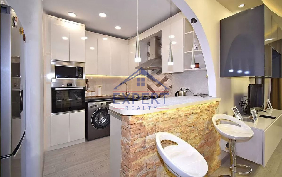 ԴԱՎԹԱՇԵՆ, ԴԱՎԹԱՇԵՆ 2-ՐԴ ԹԱՂԱՄԱՍ, 3 ՍԵՆՅԱԿ