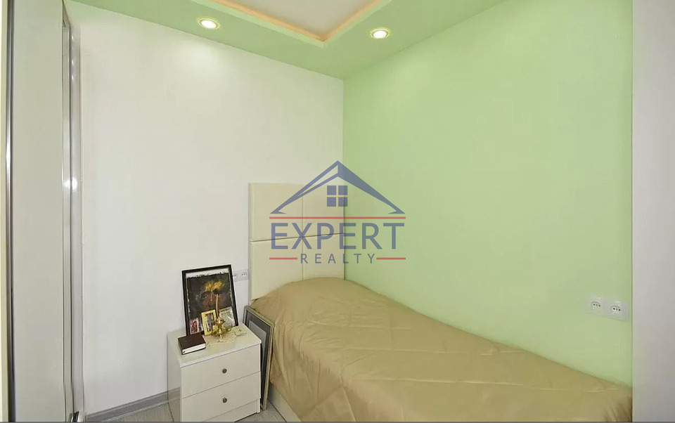 ԴԱՎԹԱՇԵՆ, ԴԱՎԹԱՇԵՆ 2-ՐԴ ԹԱՂԱՄԱՍ, 3 ՍԵՆՅԱԿ