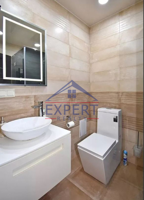 ԴԱՎԹԱՇԵՆ, ԴԱՎԹԱՇԵՆ 2-ՐԴ ԹԱՂԱՄԱՍ, 3 ՍԵՆՅԱԿ