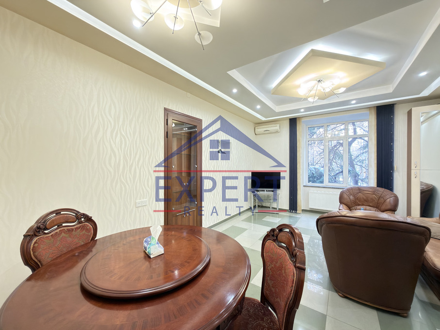 ԿԵՆՏՐՈՆ, ՄՈՍԿՈՎՅԱՆ ՓՈՂՈՑ, 2 ՍԵՆՅԱԿ