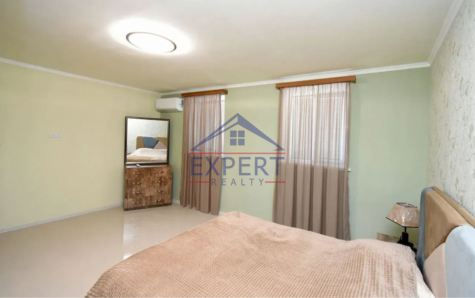 ԿԵՆՏՐՈՆ, ՎԵՐԻՆ ԱՆՏԱՌԱՅԻՆ ՓՈՂՈՑ, 3 ՍԵՆՅԱԿ