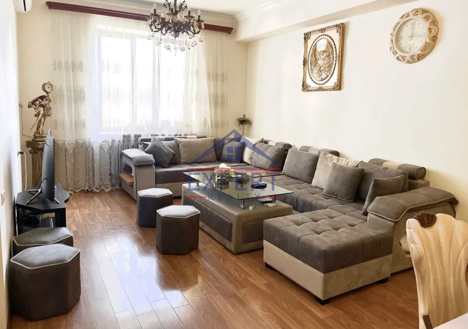 ԿԵՆՏՐՈՆ, ԱՐԳԻՇՏԻ  ՓՈՂՈՑ, 3 ՍԵՆՅԱԿ