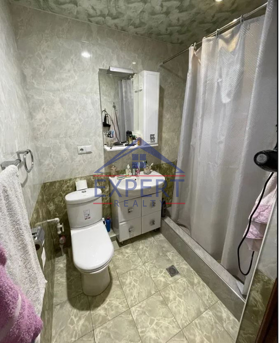 ԿԵՆՏՐՈՆ, ԱՐԳԻՇՏԻ  ՓՈՂՈՑ, 3 ՍԵՆՅԱԿ